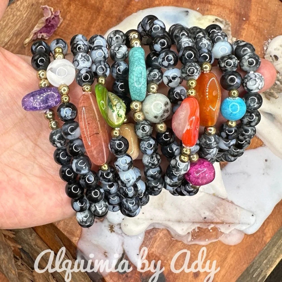 Crazy lace Agate/Laguna beaded bohemian bracelet focal point purple Quartz - Picture 2 of 7